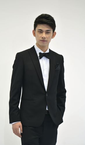 且华威 视觉与舞美负责人